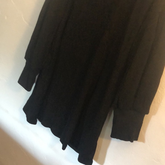 Long sleeve Dress - Picture 2 of 7